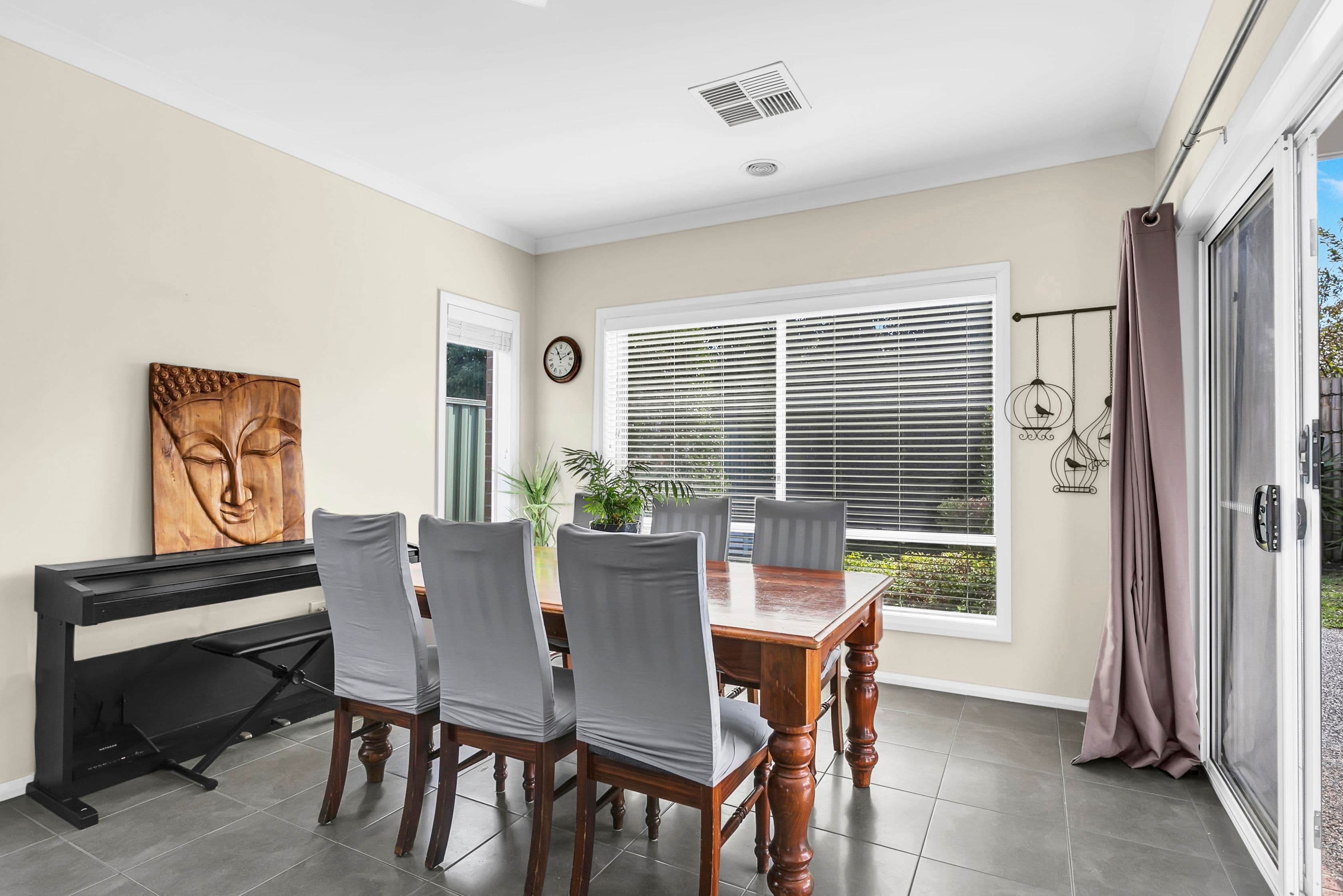 78 Dusseldorp Avenue, Pakenham VIC 3810, Pakenham - Thumbnail 3