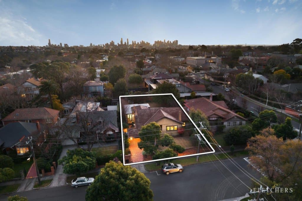 70 Robinson Road, Hawthorn - Image 1