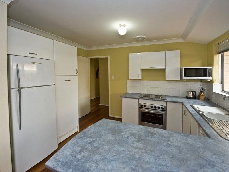 3 Hendon Place, WILSON WA 6107, Wilson - Thumbnail 3