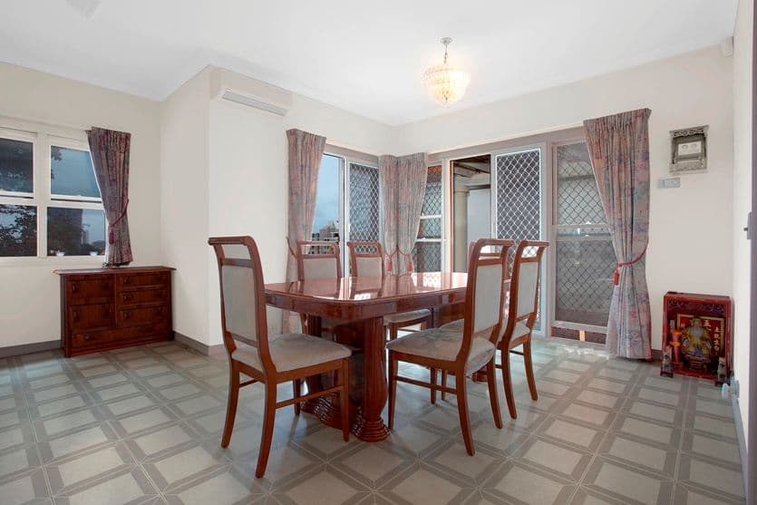 54 Balfour Road, Kensington - Thumbnail 5