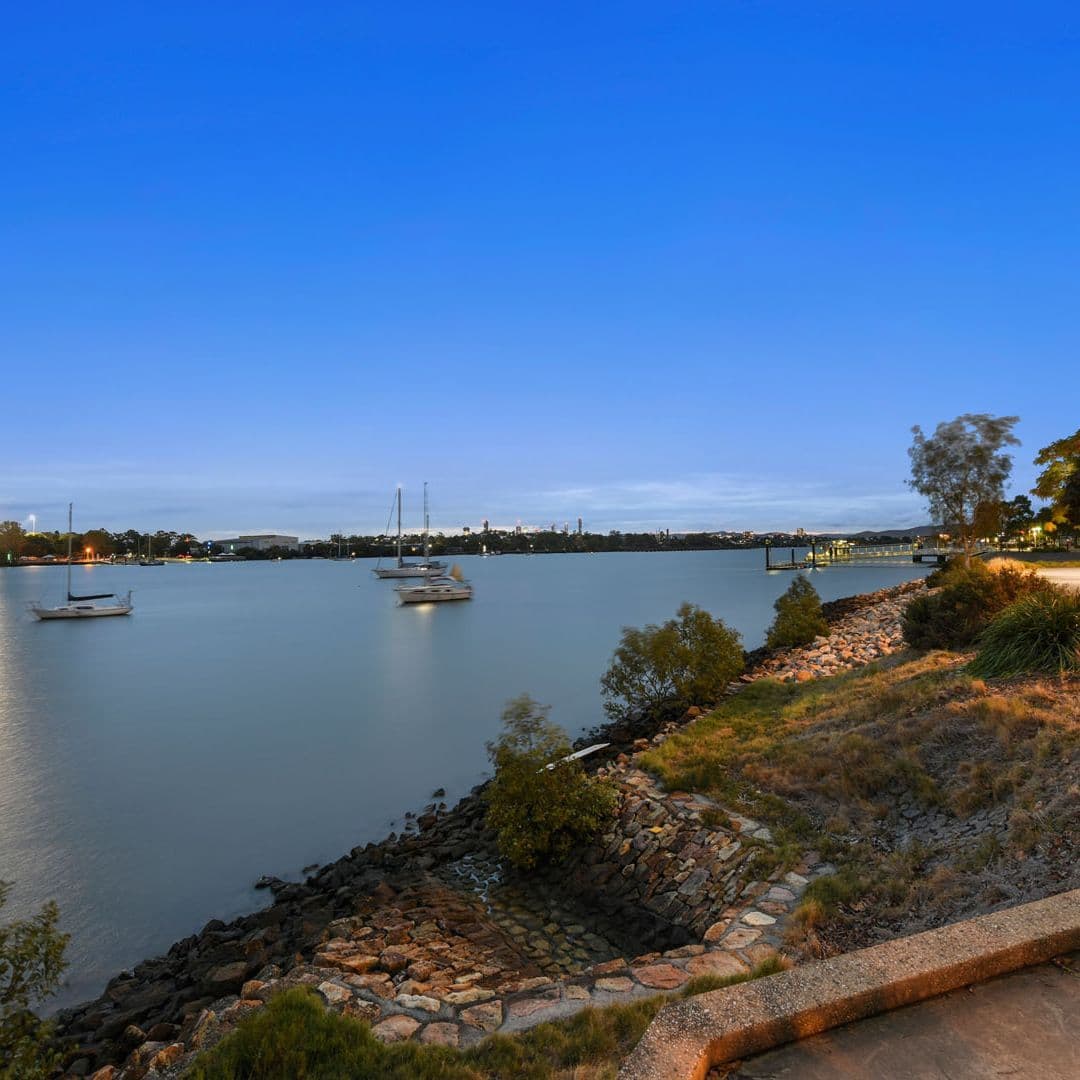 126 Parkside Crescent, Hamilton QLD 4007, Hamilton - Thumbnail 3