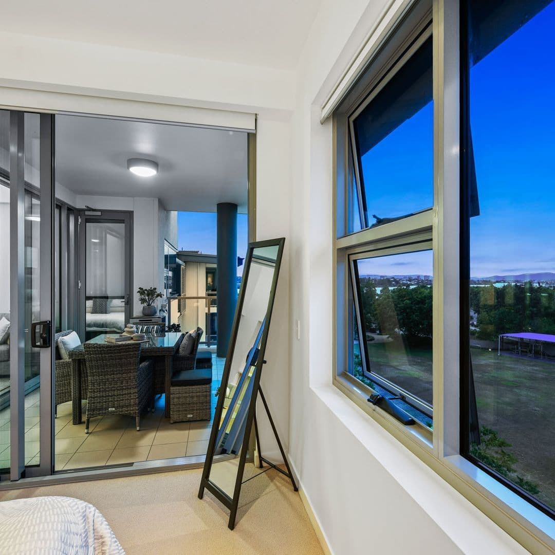 126 Parkside Crescent, Hamilton QLD 4007, Hamilton - Thumbnail 6