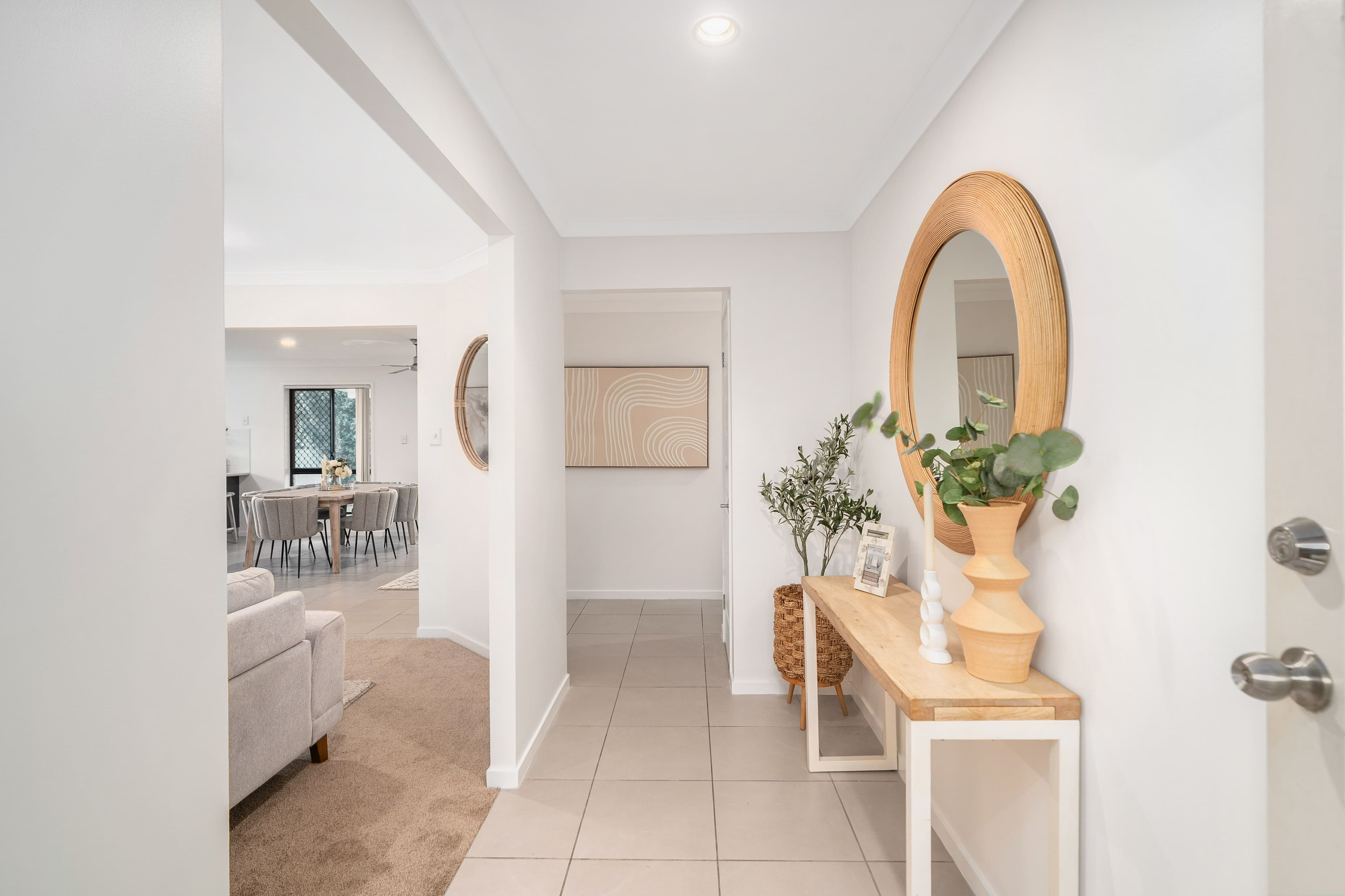 75 Ridgegarden Drive, Morayfield QLD 4506, Morayfield - Thumbnail 2