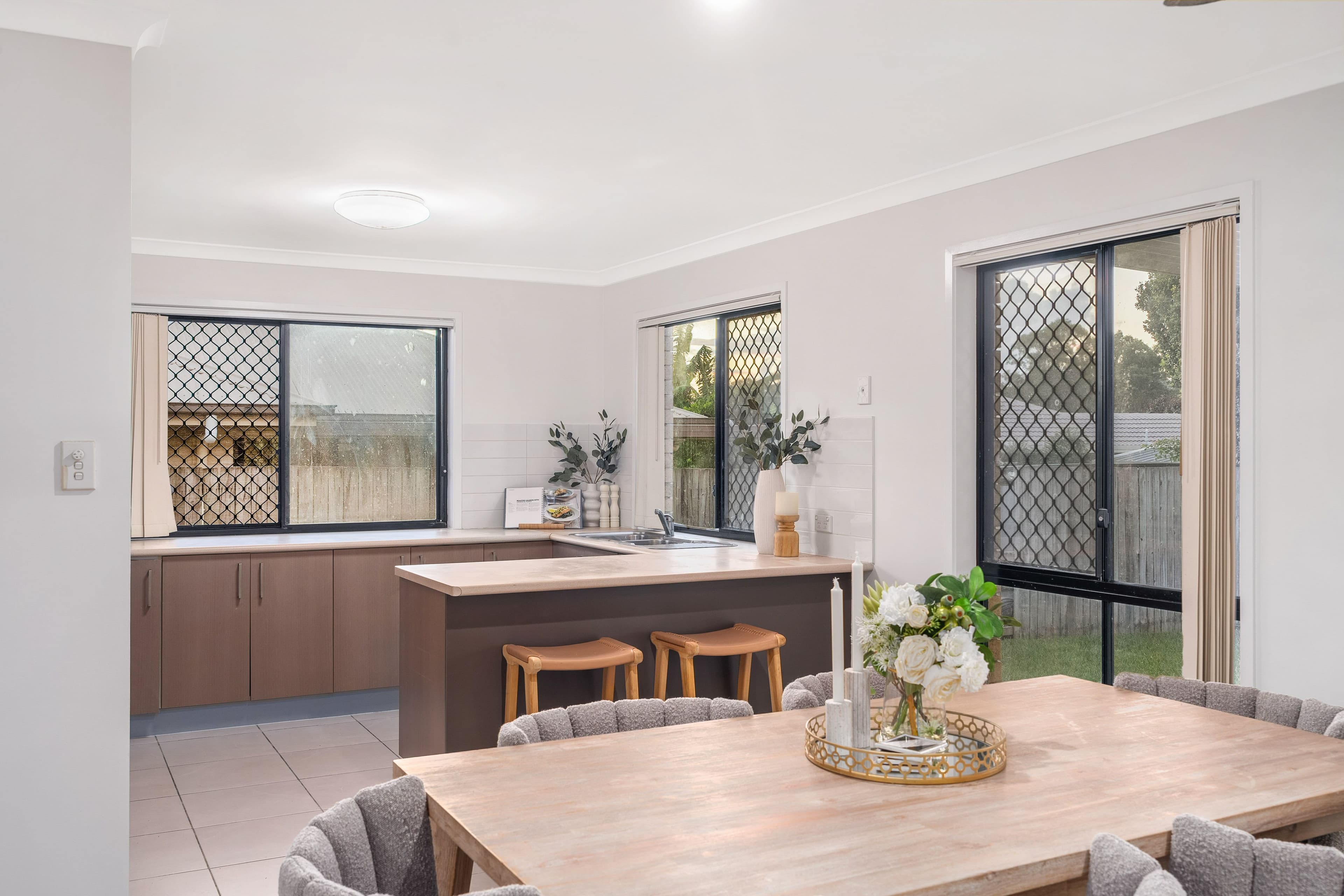 75 Ridgegarden Drive, Morayfield QLD 4506, Morayfield - Thumbnail 4