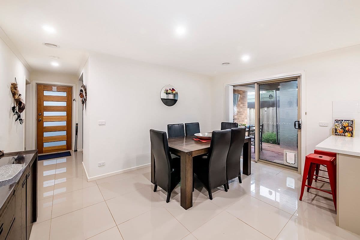 6 Virginia Street, Cranbourne VIC 3977, Cranbourne - Thumbnail 4