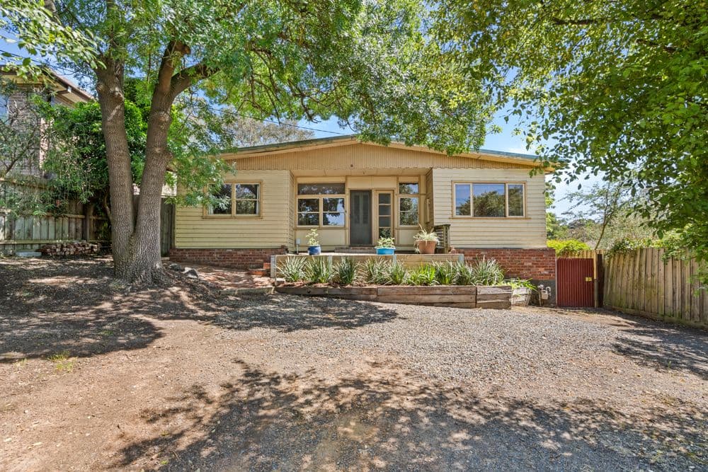 6 Main Street, Diamond Creek VIC 3089, Diamond Creek - Image 1