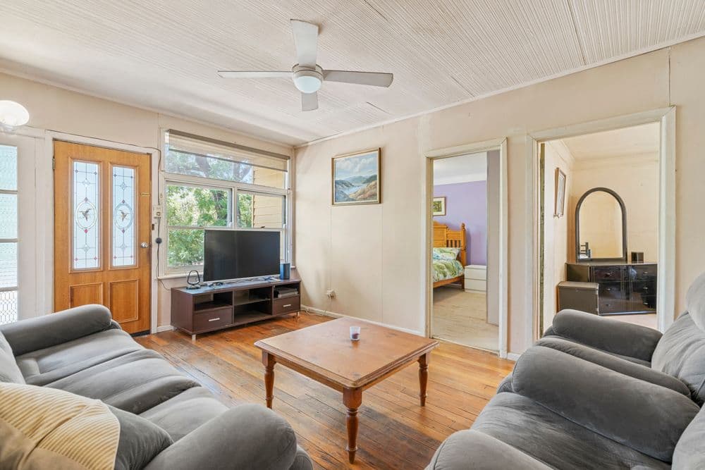 6 Main Street, Diamond Creek VIC 3089, Diamond Creek - Thumbnail 4