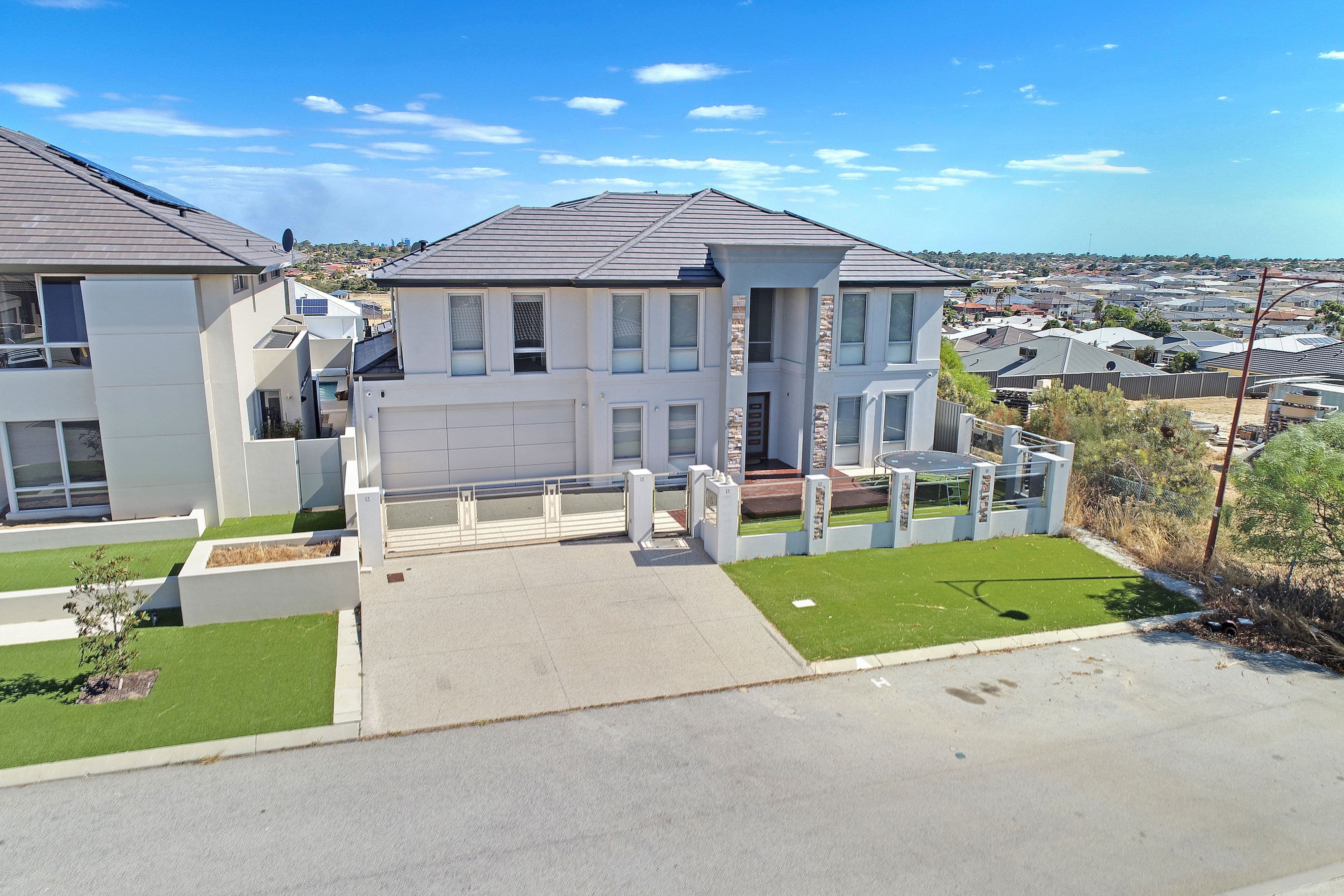 5 Mewsbrook Link, Landsdale WA 6065, Landsdale - Thumbnail 2