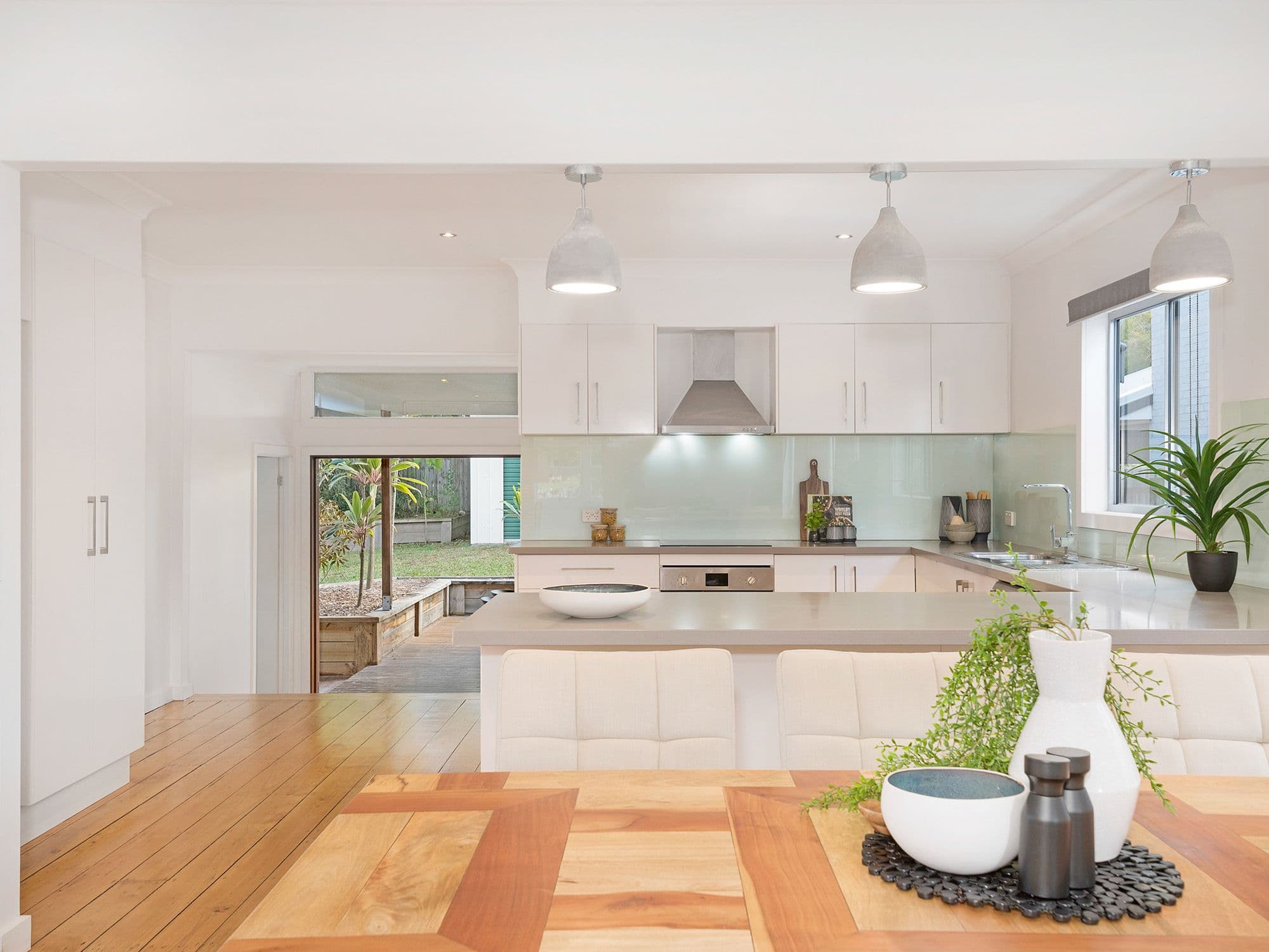 16 Hathway Street, Mount Gravatt East QLD 4122, Mount Gravatt East - Thumbnail 2