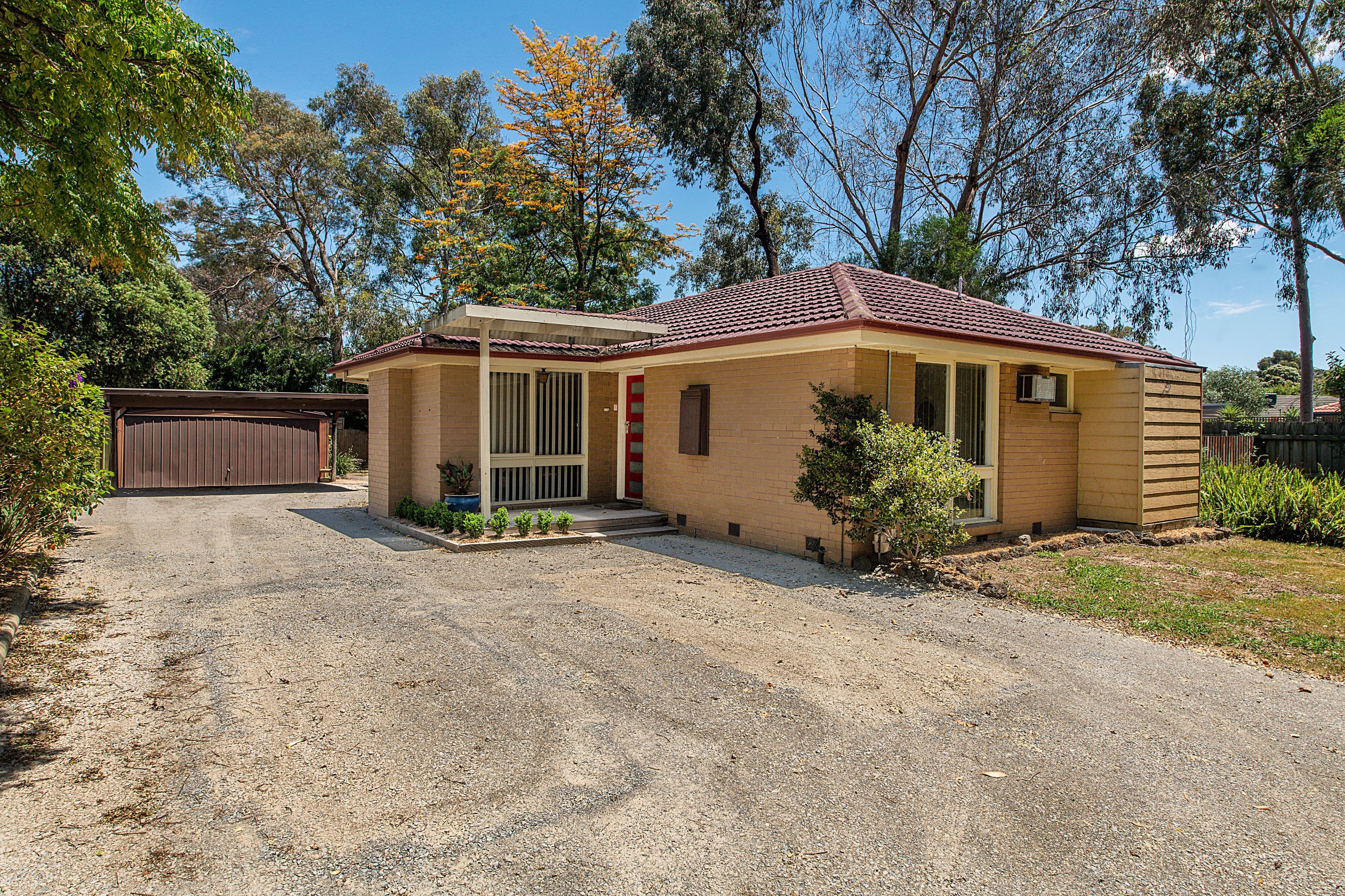 8 Karabil Close, Scoresby VIC 3179, Scoresby - Image 1