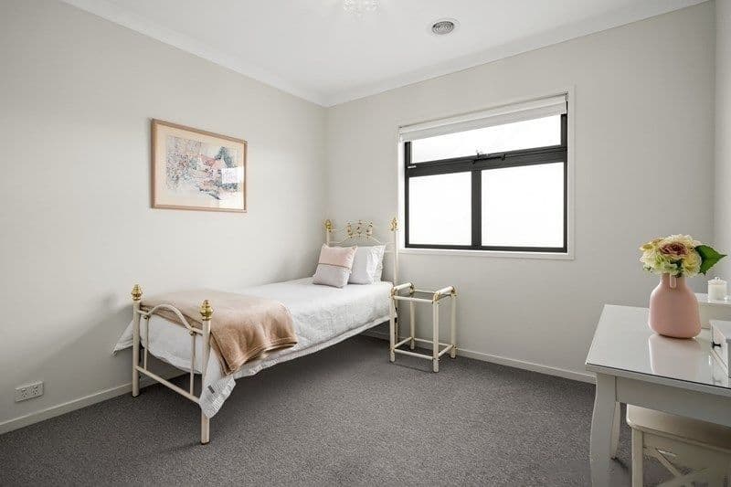11 Nalara Street, Werribee VIC 3030, Werribee - Thumbnail 8