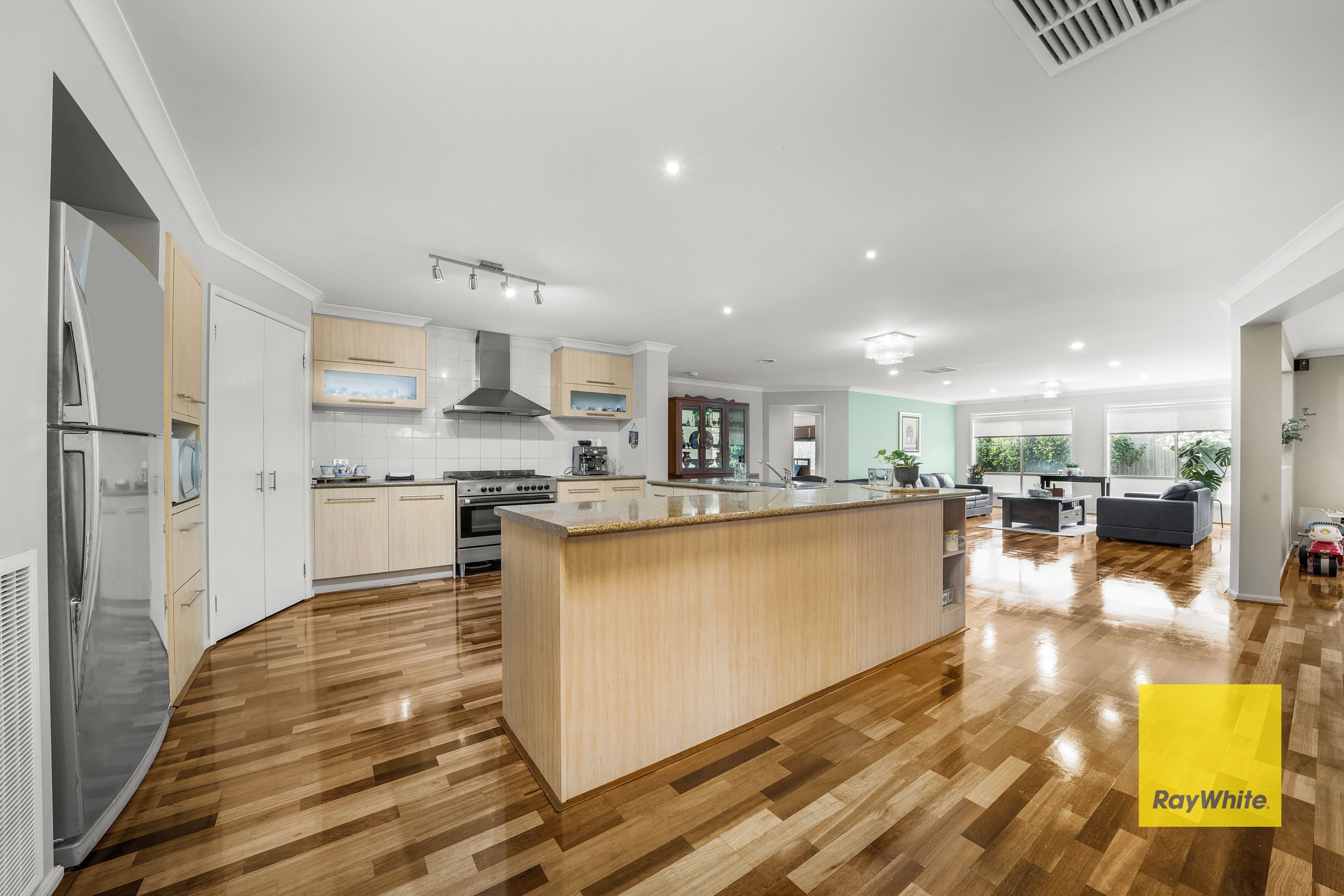 58 Baden Powell Drive, Tarneit VIC 3029, Tarneit - Thumbnail 2