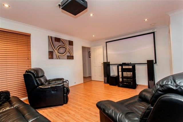 6 Paperbark Close, GLENMORE PARK NSW 2745, Glenmore Park - Thumbnail 2