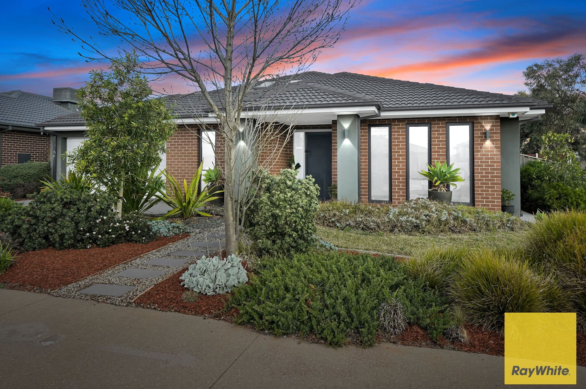 33 Arbourton Avenue, AINTREE VIC 3336, Aintree - Thumbnail 2