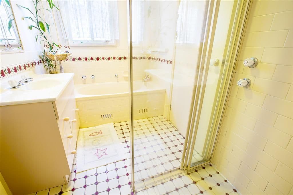 9 Kenneth Slessor Drive, GLENMORE PARK NSW 2745, Glenmore Park - Thumbnail 5