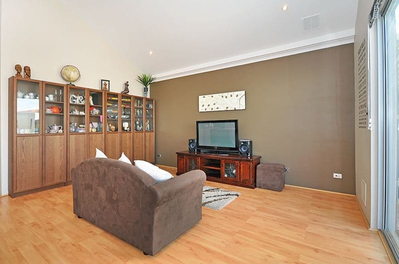 3 Macquarie Bend, Ellenbrook WA 6069, Ellenbrook - Thumbnail 3