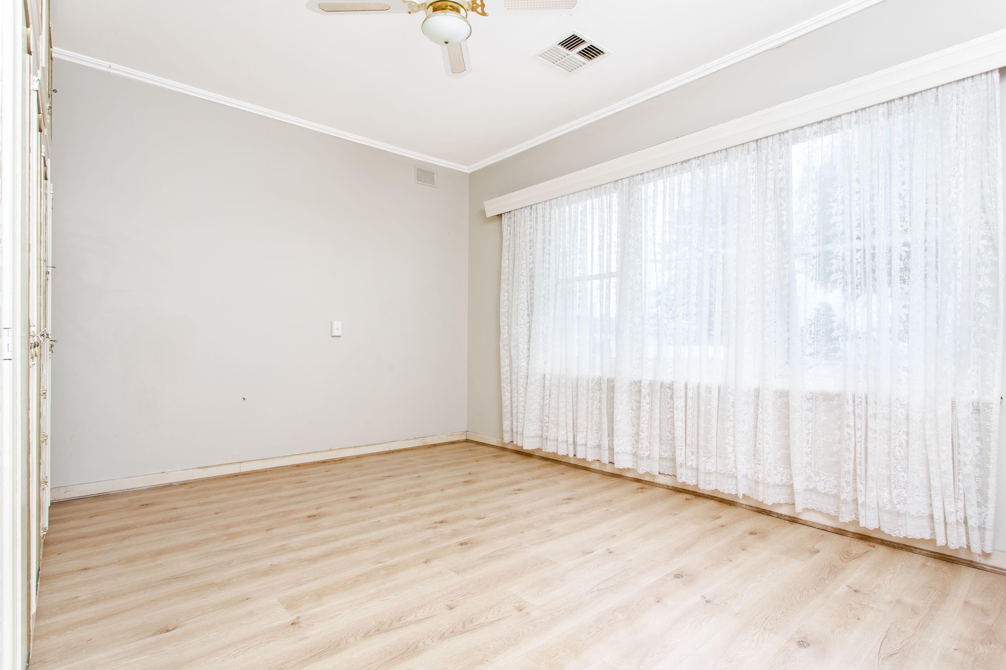 11 First Avenue, Semaphore Park SA 5019, Semaphore Park - Thumbnail 5