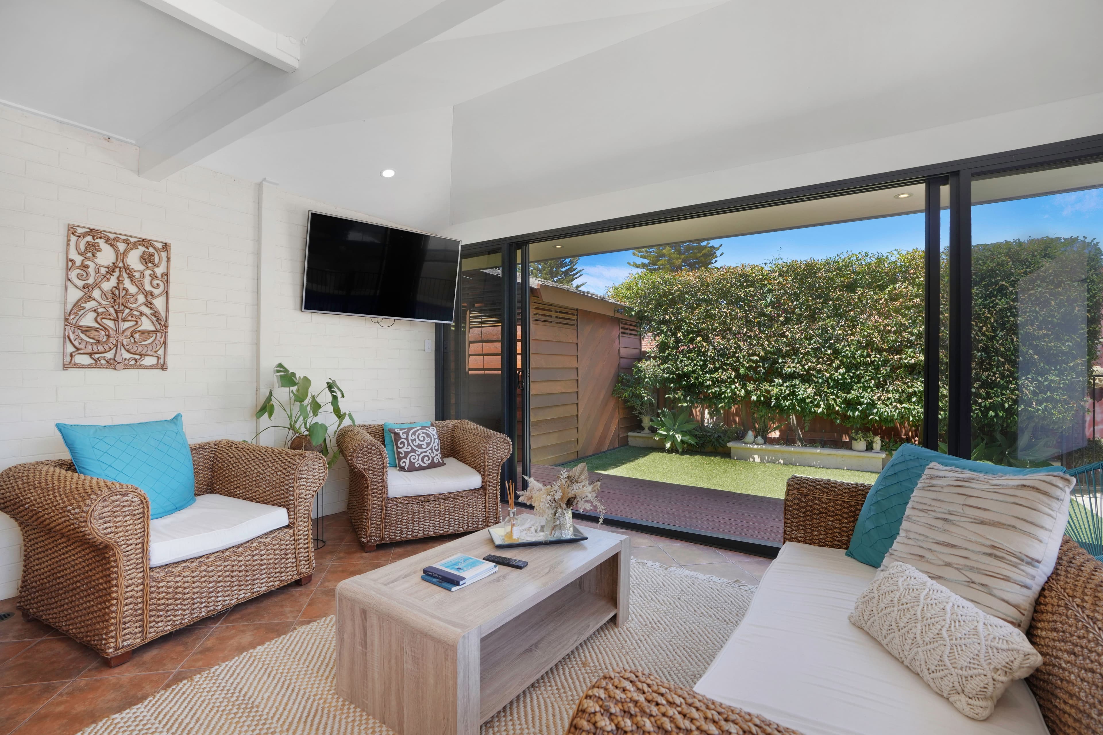 19 Lygnern Crescent, Kallaroo WA 6025, Kallaroo - Thumbnail 8