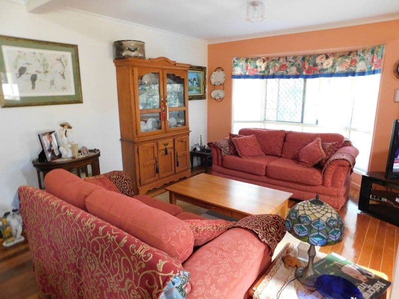 15 Bradman Street, Russell Island QLD 4184, Russell Island - Thumbnail 3