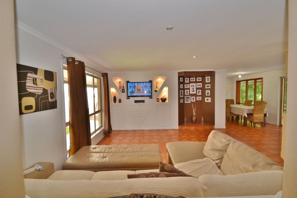 10 Forestdale Road, Landsborough QLD 4550, Landsborough - Thumbnail 5