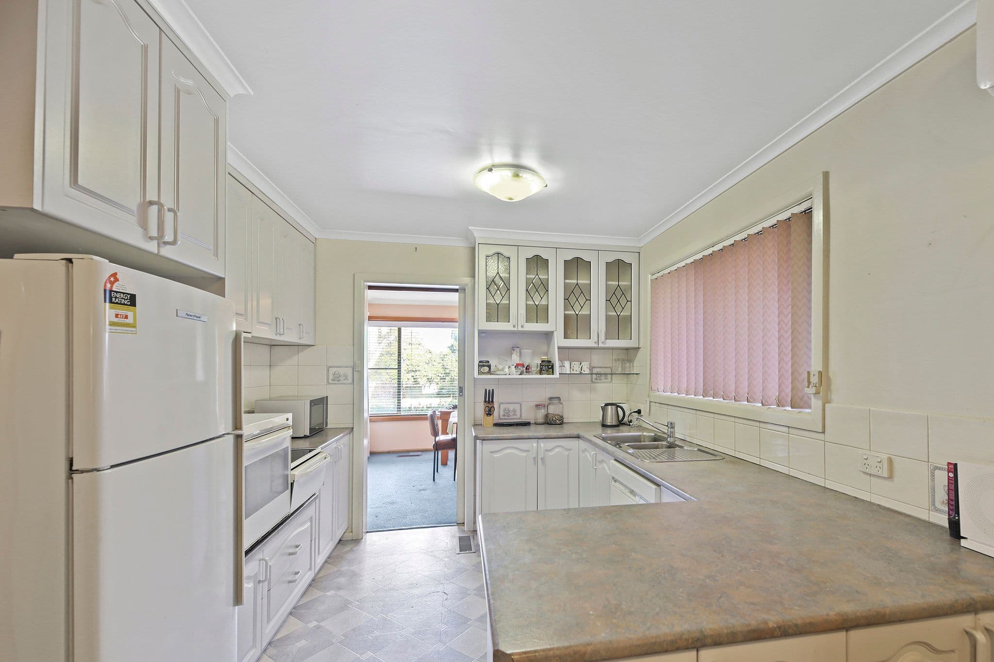 17 Sinclair Street, Drouin VIC 3818, Drouin - Thumbnail 3
