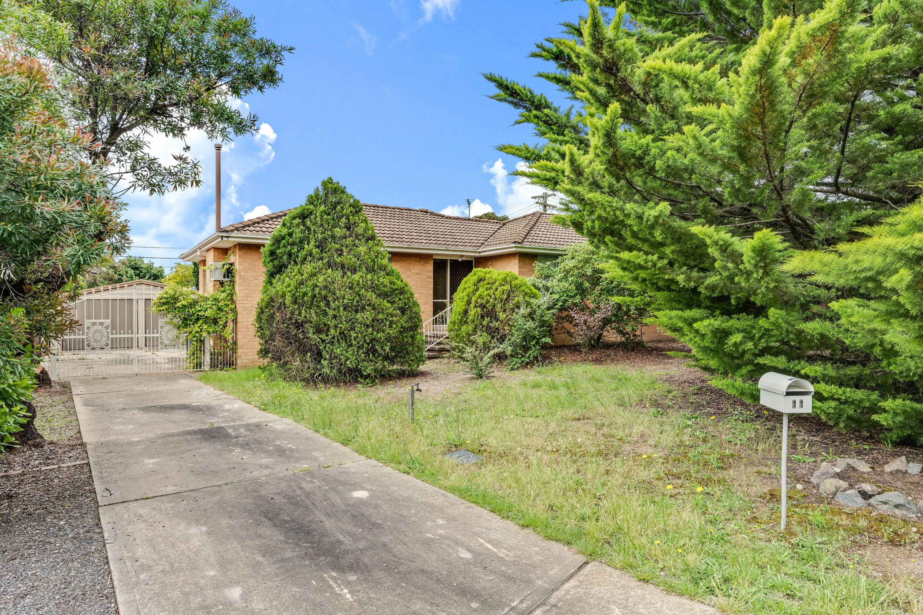 11 Samson Place, Kambah ACT 2902, Kambah - Image 1