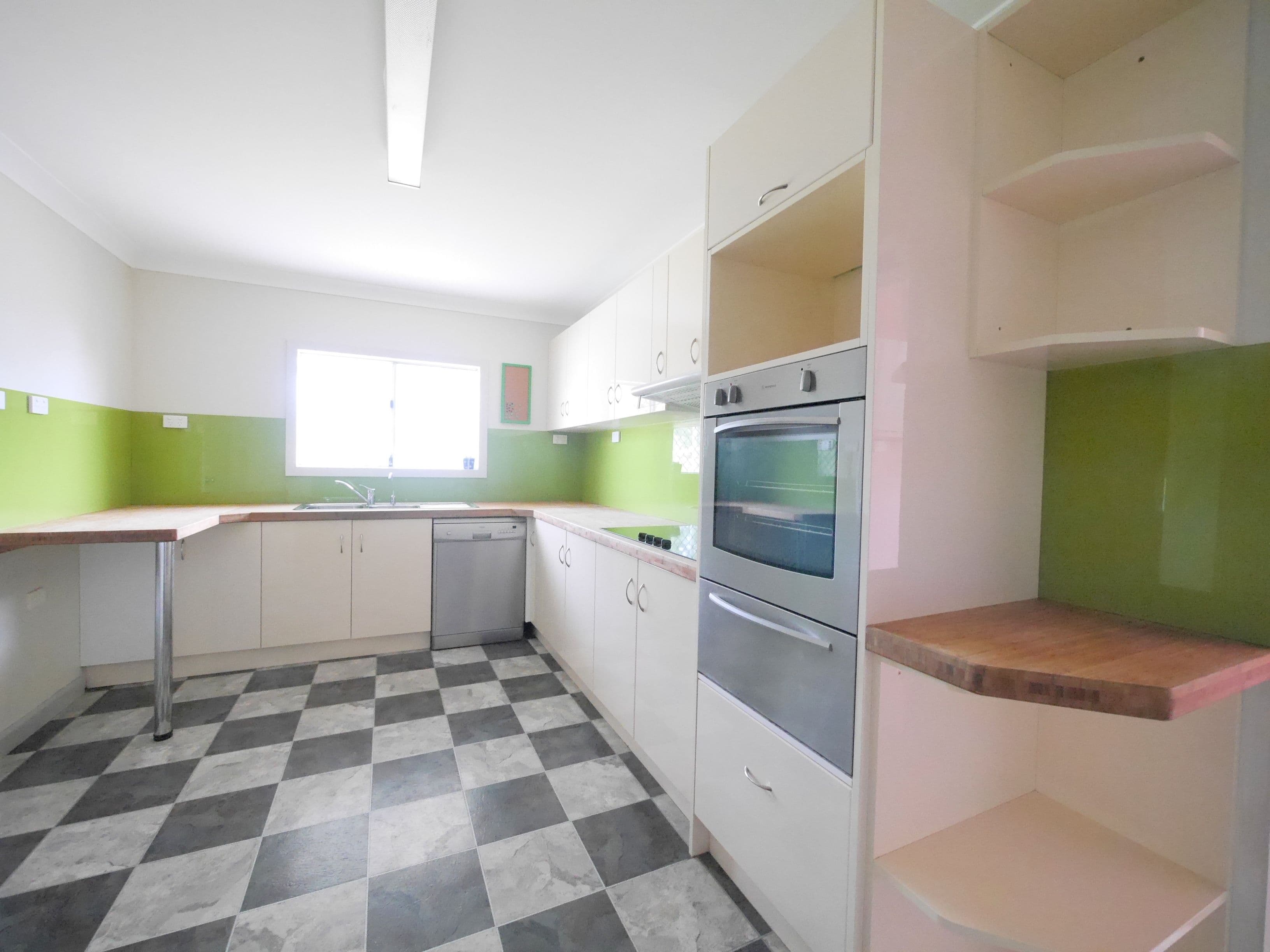 38 Fitzroy Avenue, Cowra - Thumbnail 2