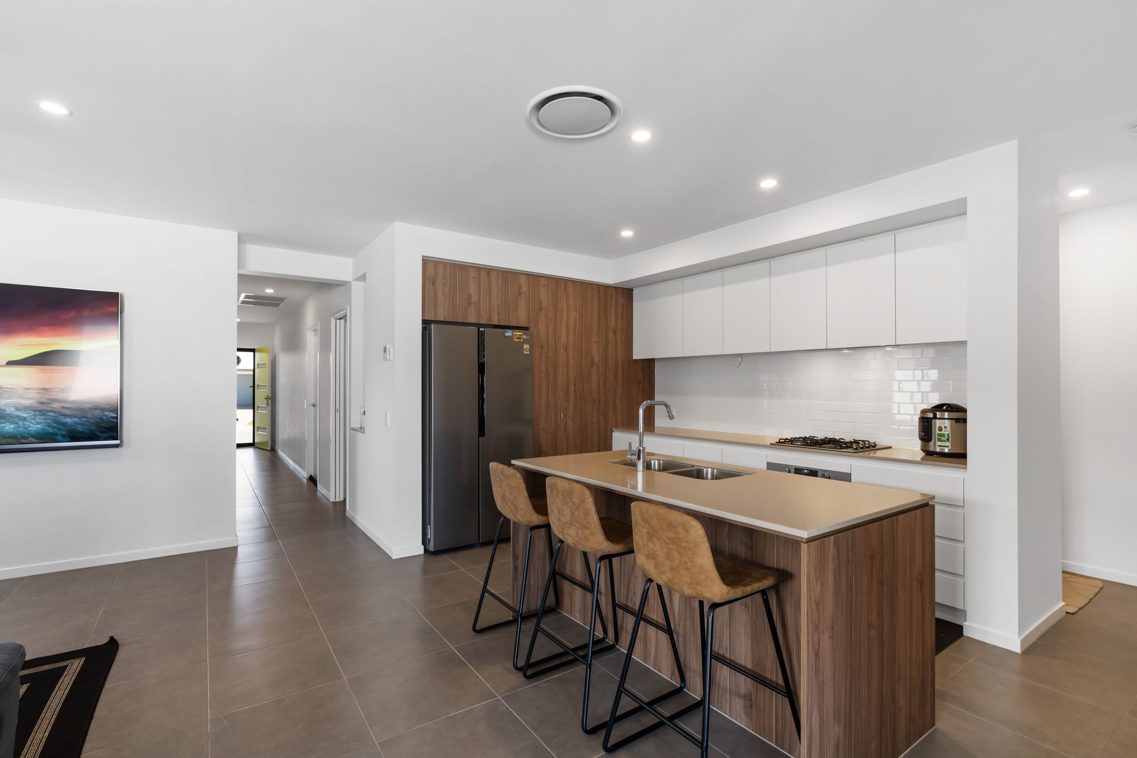 10 Dunstan Crescent, Strathpine QLD 4500, Strathpine - Thumbnail 3