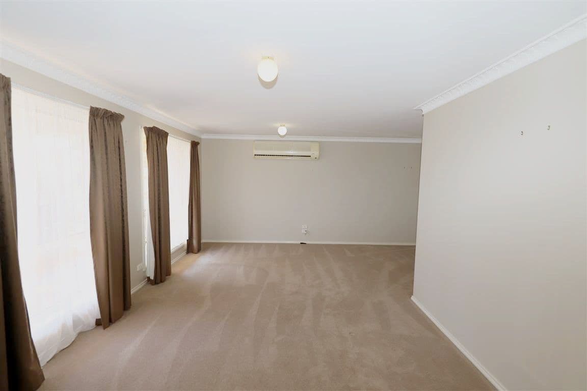 4 Kiandra Drive, Tumut NSW 2720, Tumut - Thumbnail 2