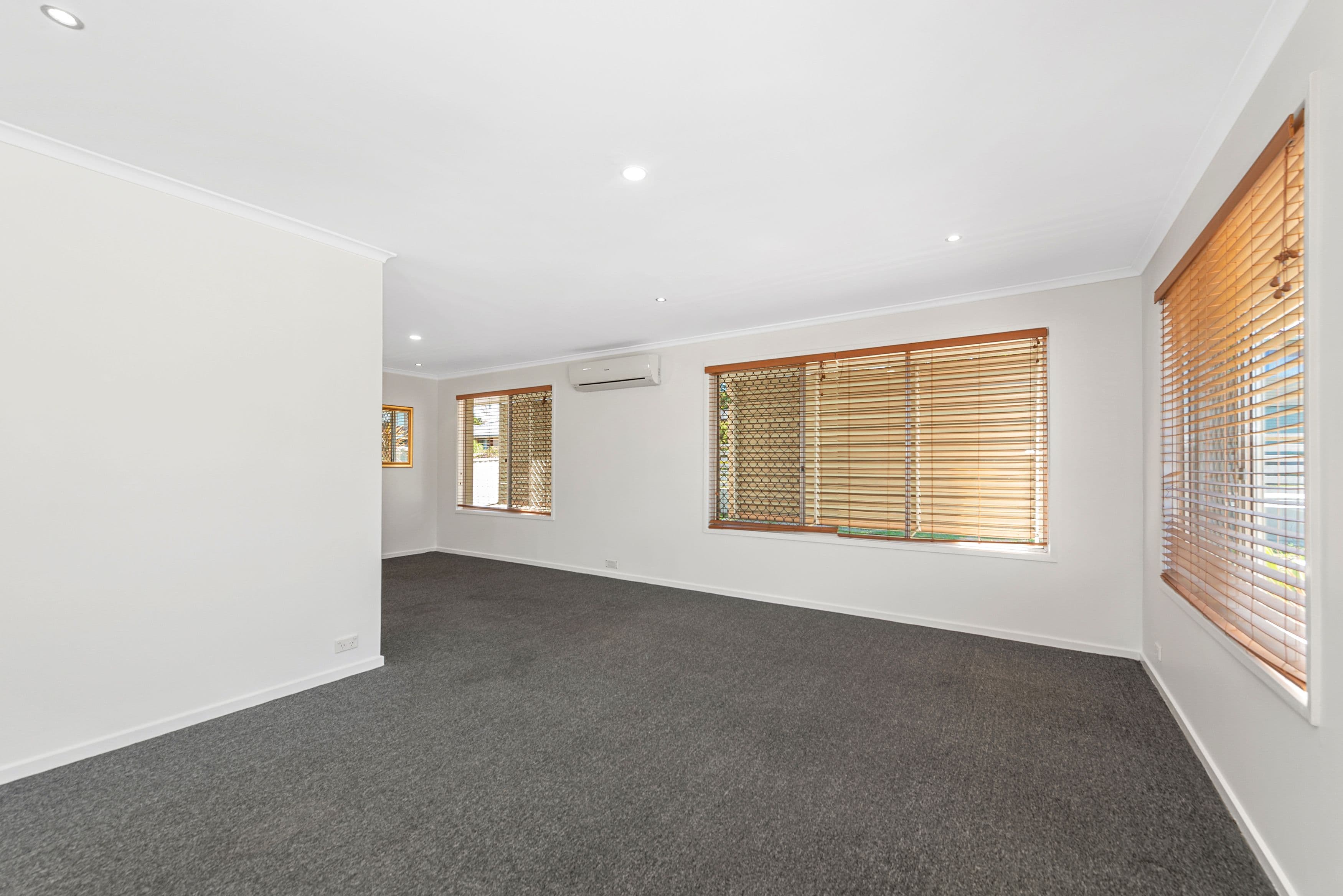 81 Redbourne Street, Chermside West QLD 4032, Chermside West - Thumbnail 3
