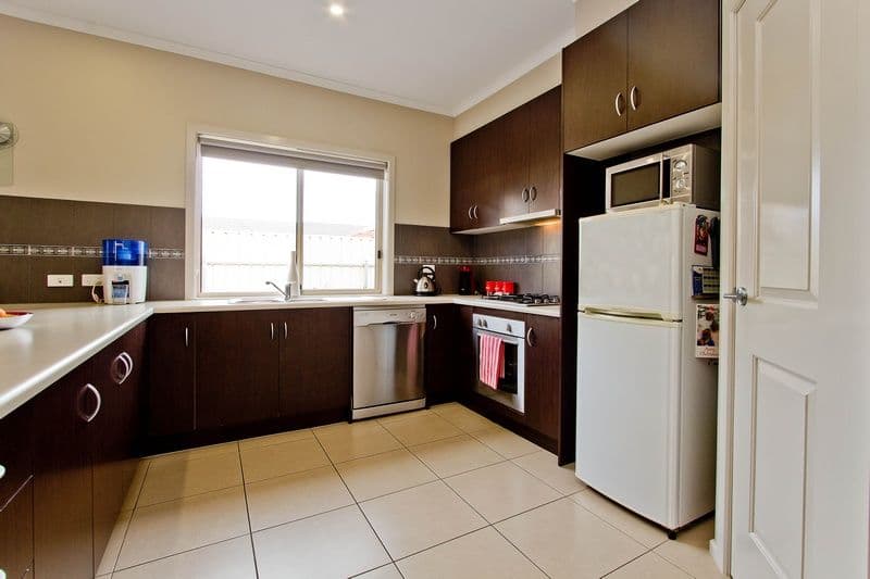 81A Tapleys Hill Road, Glenelg North SA 5045, Glenelg North - Thumbnail 2