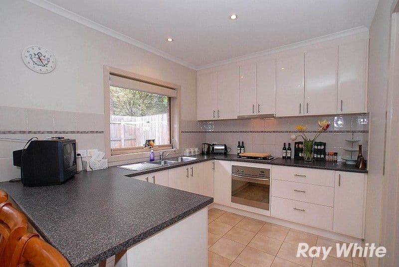 21 Tyner Road, WANTIRNA SOUTH VIC 3152, Wantirna South - Thumbnail 3
