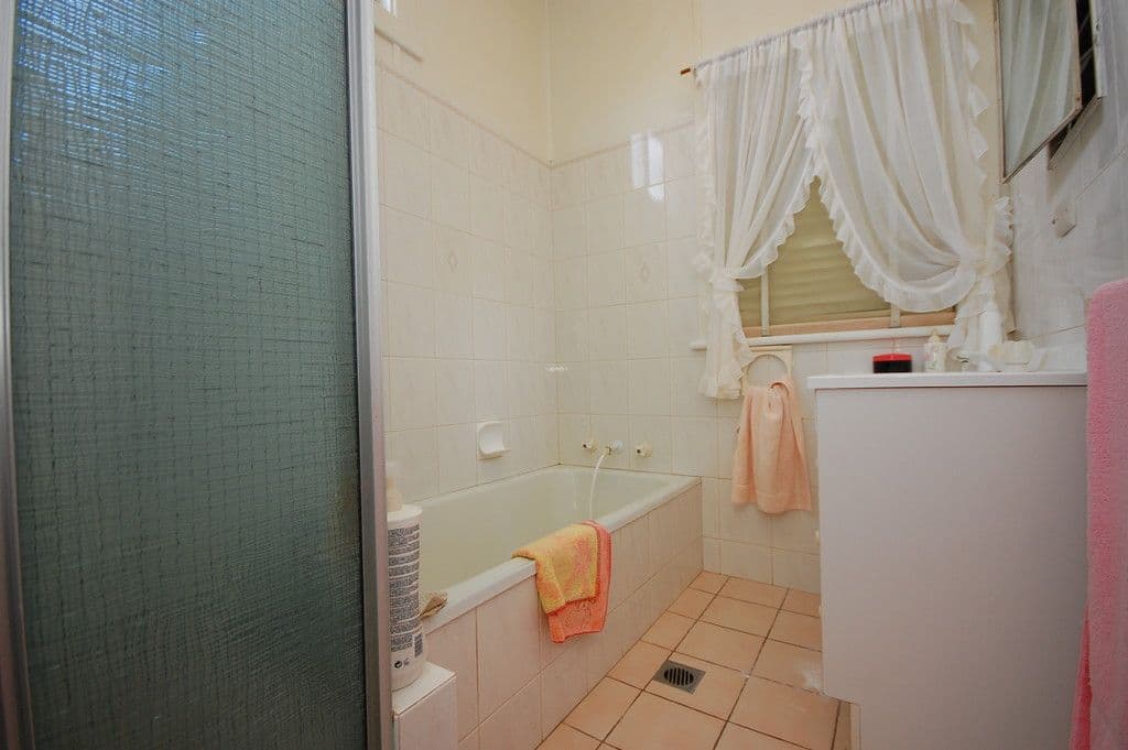 40 Golf Course Road, Yenda - Thumbnail 4