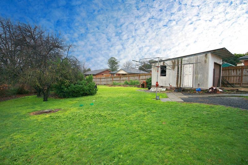 38 Benga Avenue, DANDENONG VIC 3175, Dandenong - Thumbnail 7