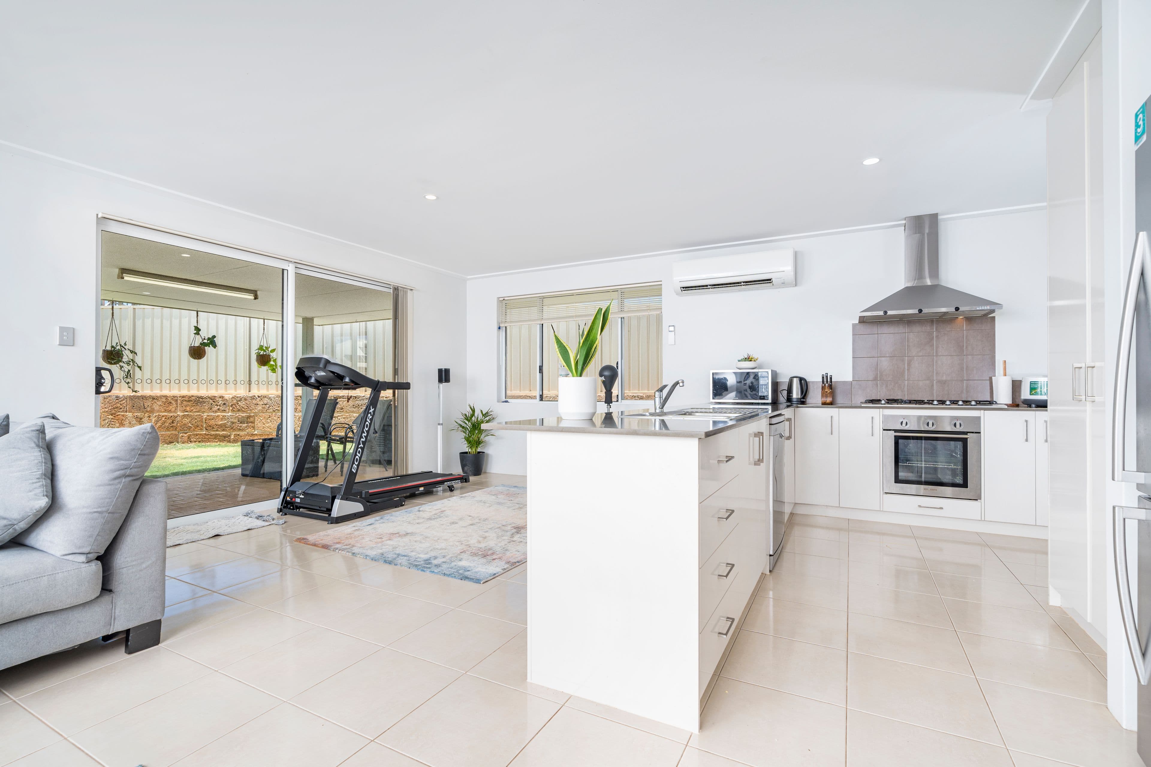 31 Reef Boulevard, Drummond Cove WA 6532, Drummond Cove - Thumbnail 5