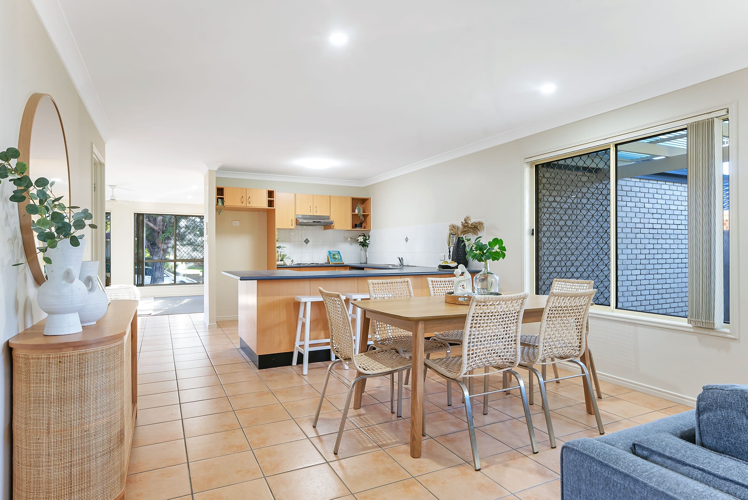 4 Ainslie Street, North Lakes QLD 4509, North Lakes - Thumbnail 2