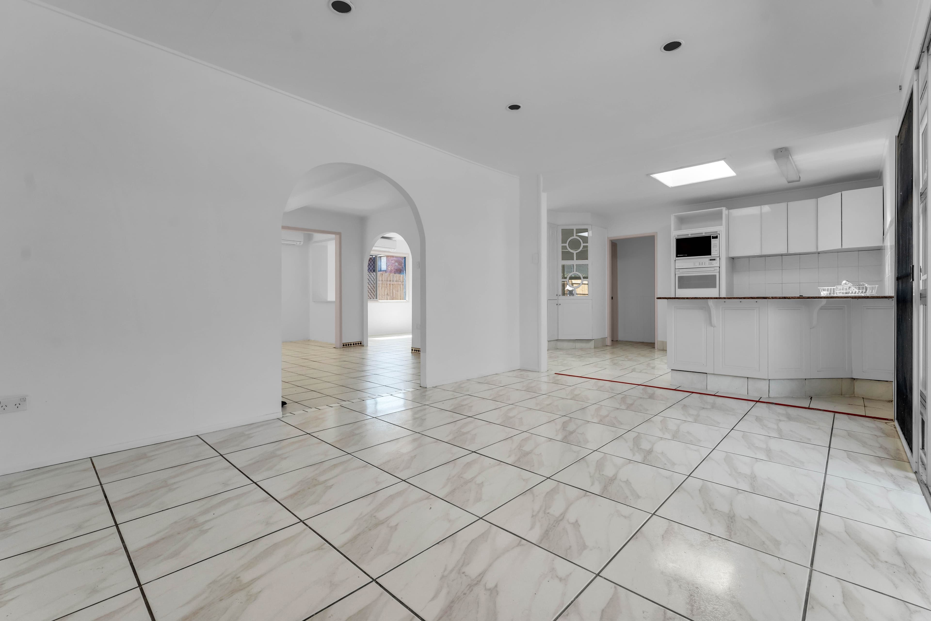 704 Kingston Road, Loganlea QLD 4131, Loganlea - Thumbnail 4