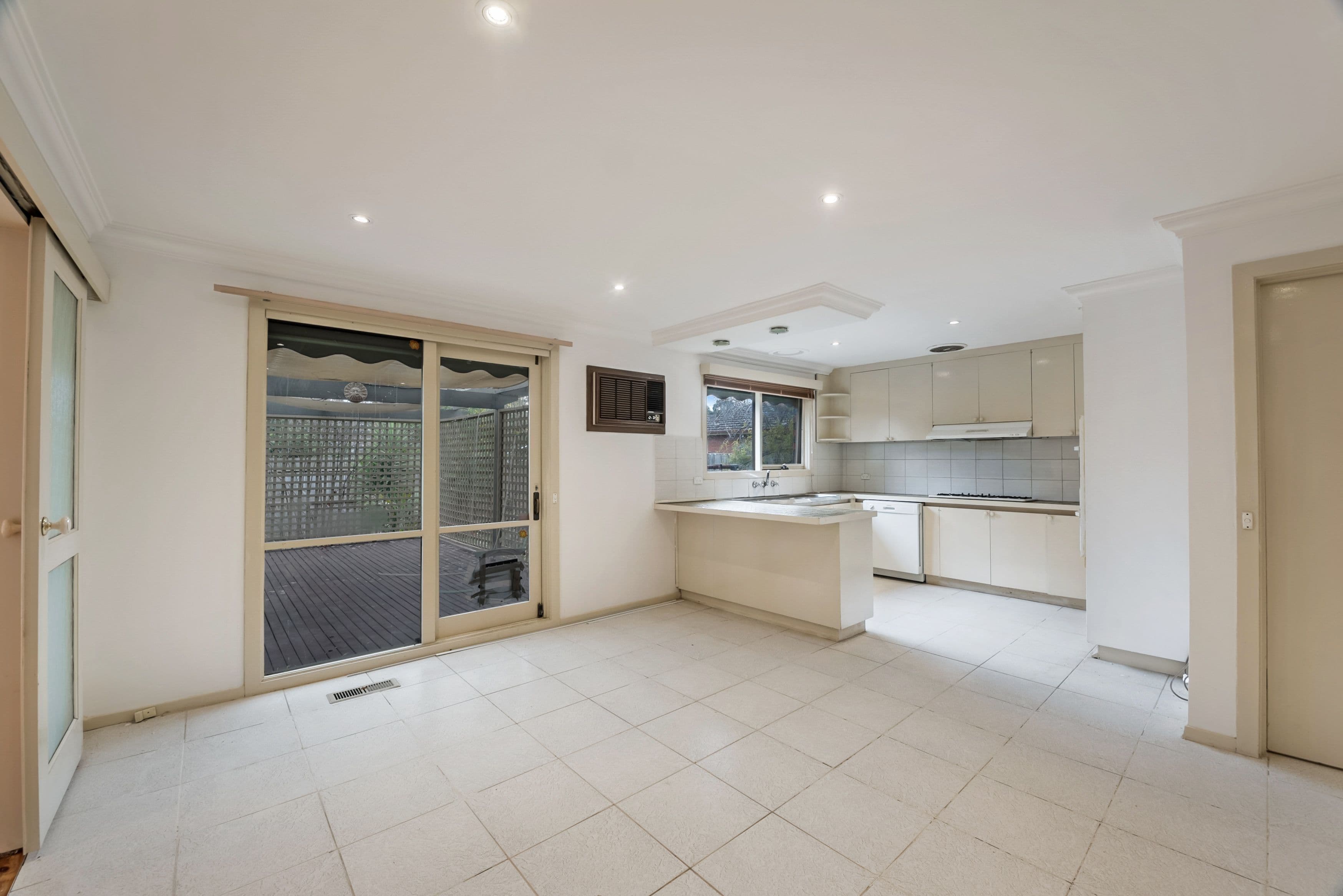 37 Tasman Drive, Bundoora VIC 3083, Bundoora - Thumbnail 3