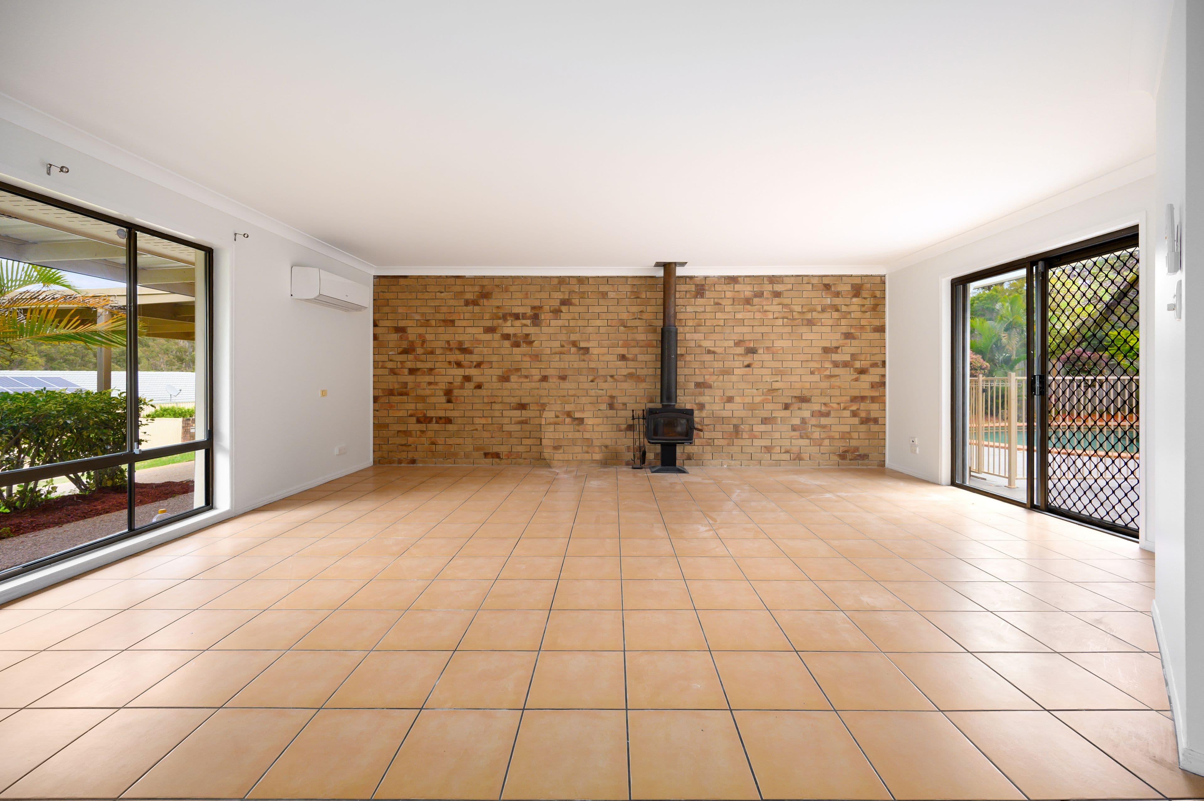 15 Irwin Street, Parkwood QLD 4214, Parkwood - Thumbnail 3