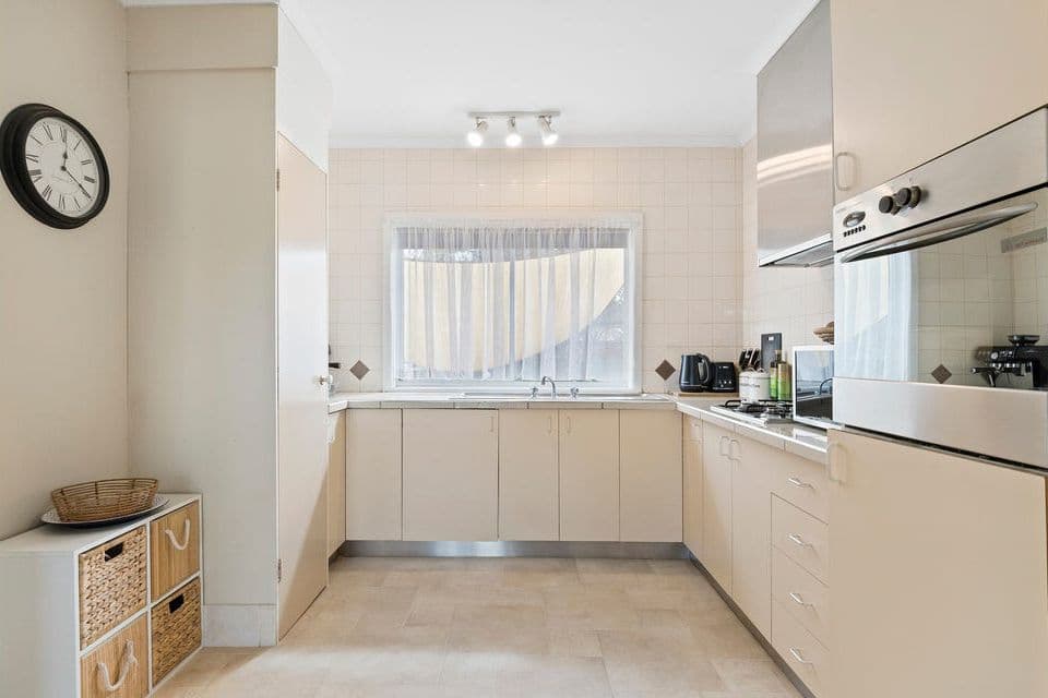 52 Hodgson Street, Eaglehawk VIC 3556, Eaglehawk - Thumbnail 4
