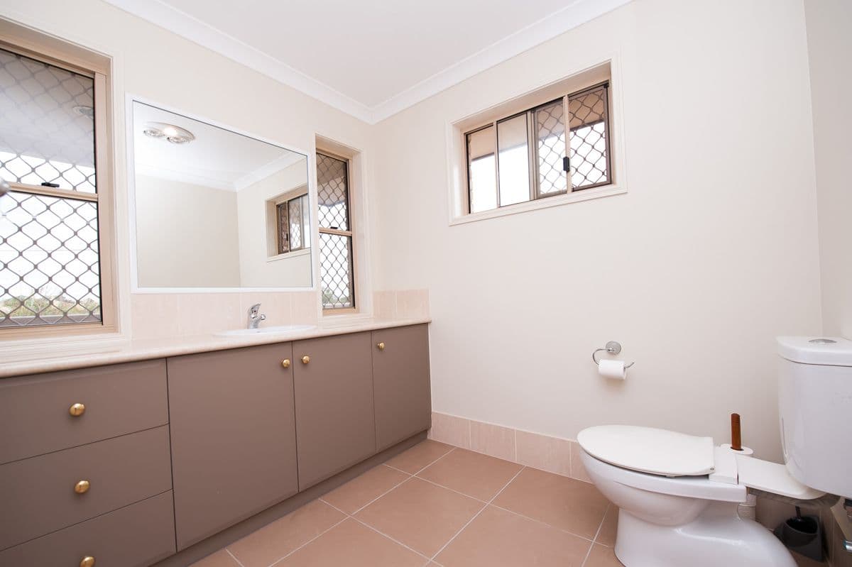 351 Greenwattle Street, WILSONTON QLD 4350, Wilsonton - Thumbnail 7
