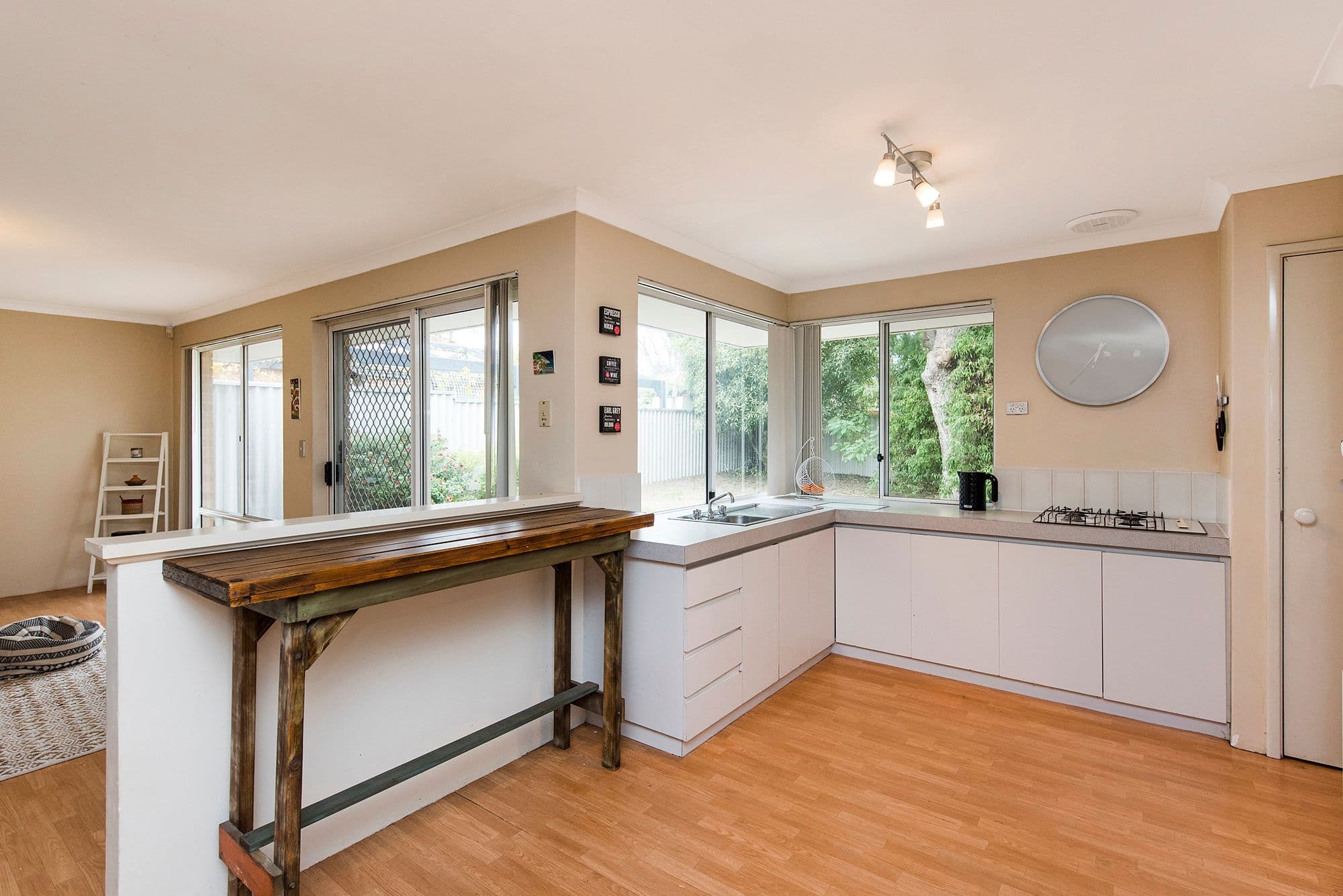 61 Hope Avenue, Salter Point WA 6152, Salter Point - Thumbnail 5