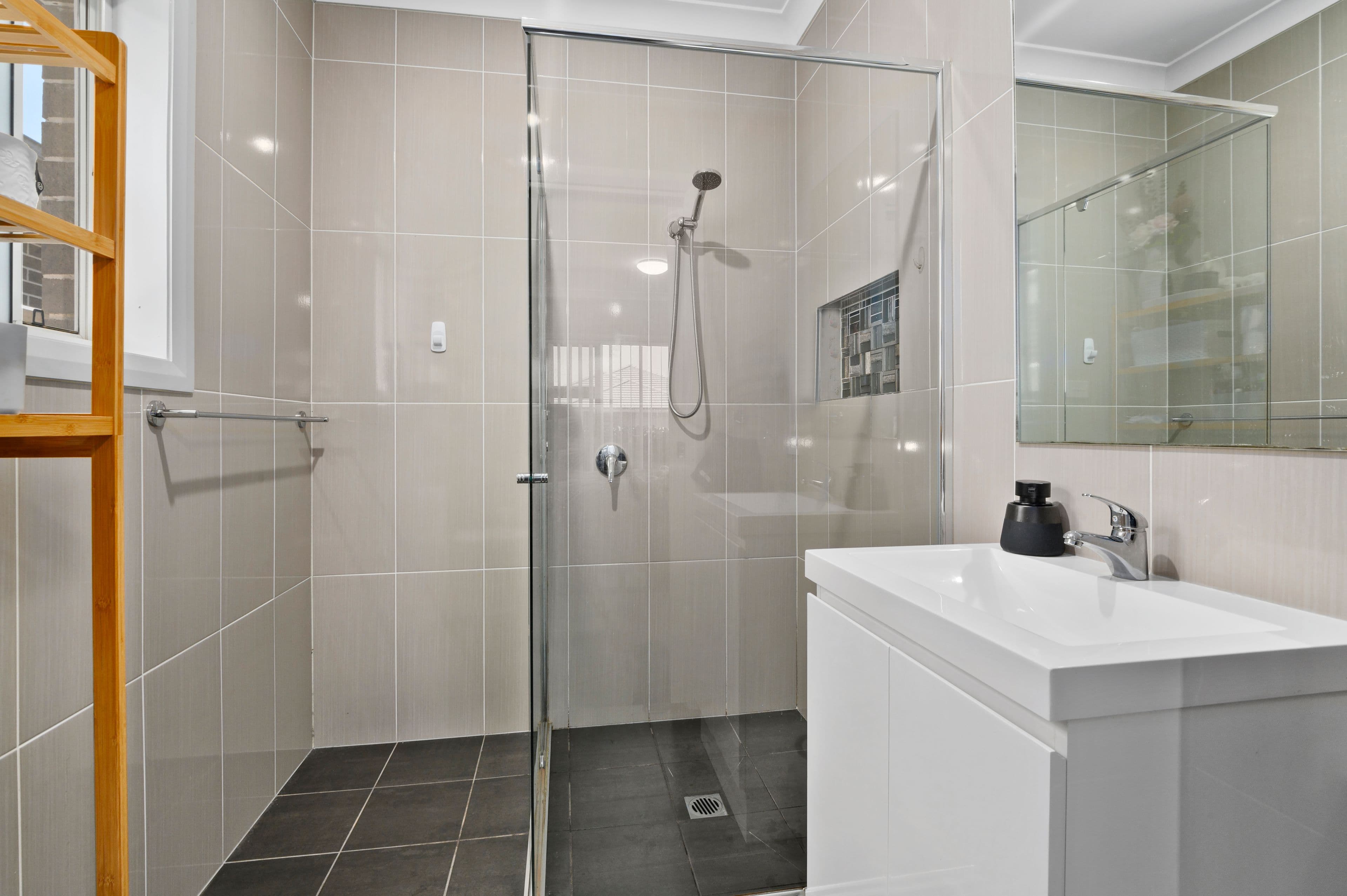 18 Caswell Road, Spring Farm NSW 2570, Spring Farm - Thumbnail 6