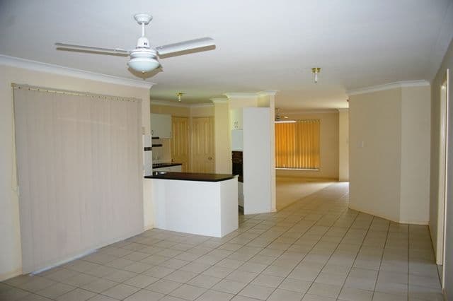 40 Everglades Drive, MORAYFIELD QLD 4506, Morayfield - Thumbnail 5