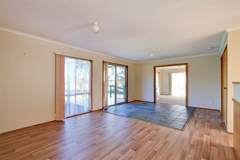 82 Gerrand Drive, LONGFORD VIC 3851, Longford - Thumbnail 3