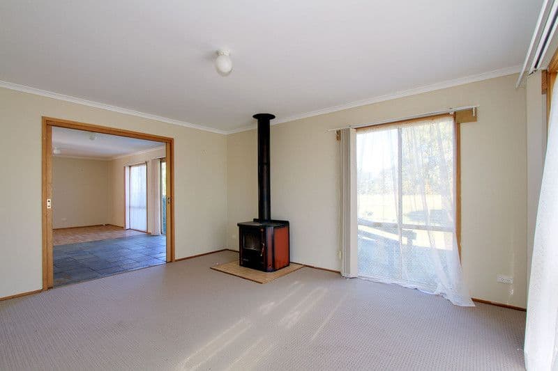 82 Gerrand Drive, LONGFORD VIC 3851, Longford - Thumbnail 4