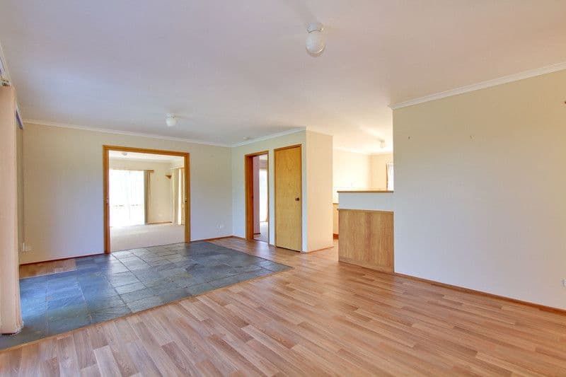 82 Gerrand Drive, LONGFORD VIC 3851, Longford - Thumbnail 5