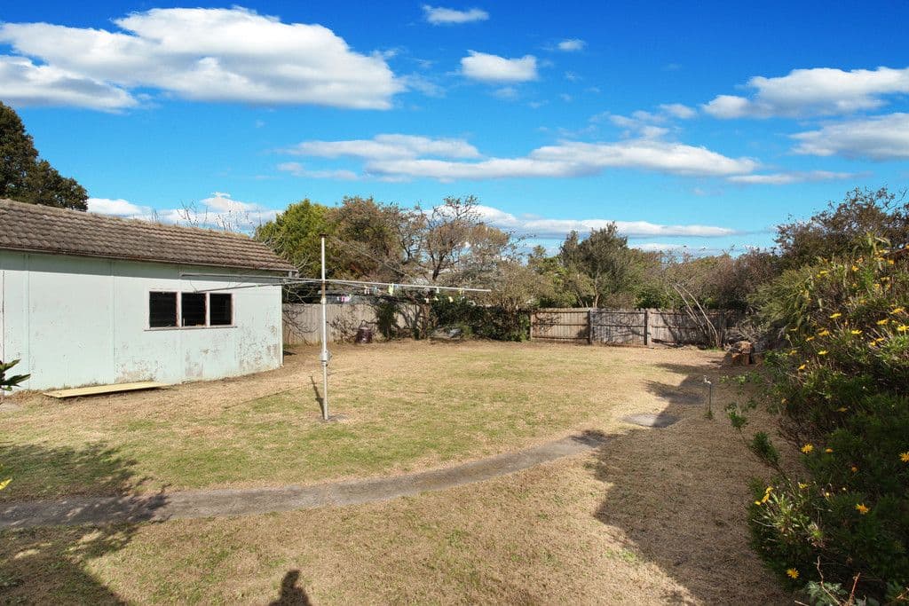 14 Eleebana Avenue, HUGHESDALE VIC 3166, Hughesdale - Thumbnail 3