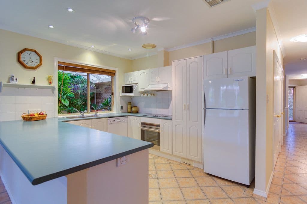 8 Honeyeater Crescent, Flagstaff Hill SA 5159, Flagstaff Hill - Thumbnail 4