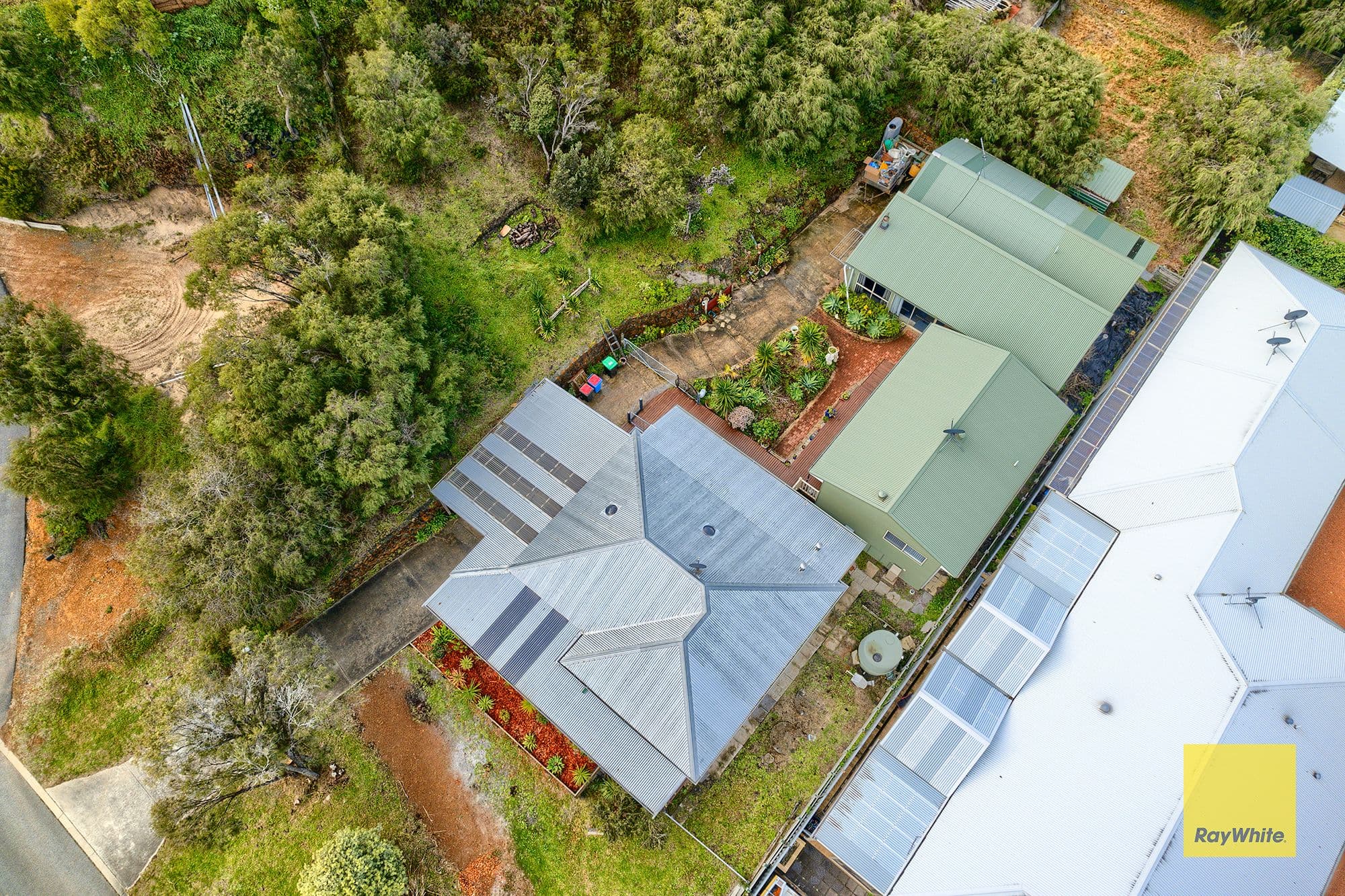 24 Goss Street, Little Grove WA 6330, Little Grove - Thumbnail 2